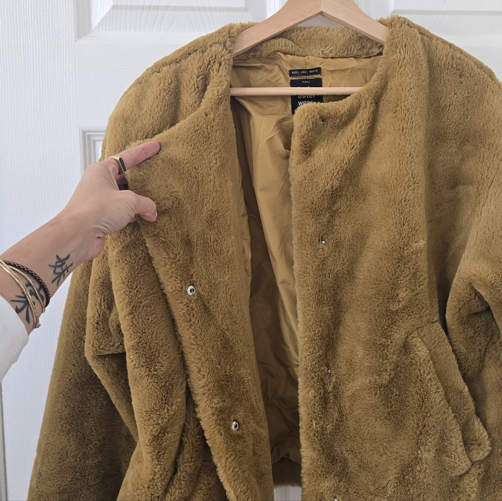 Zara Mustard Yellow Teddy Faux Fur Bomber Jacket Size L - Picture 6 of 7